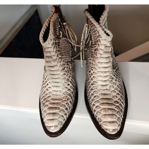 Azulado Python Snakeskin Western Style Ankle Booties Size 9 - Picture 4 of 8